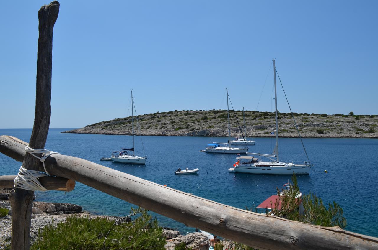 Poseidon Holiday Guesthouse Zirje Bagian luar foto