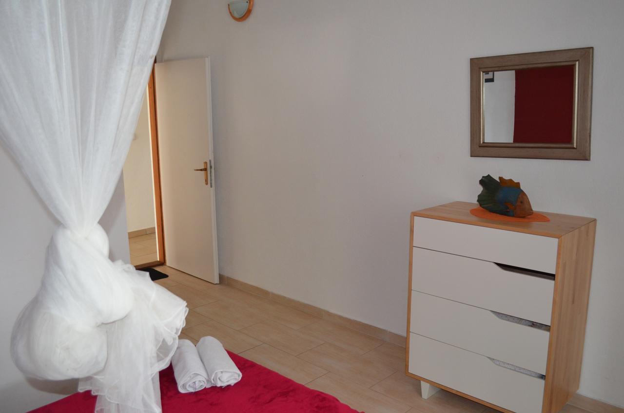 Poseidon Holiday Guesthouse Zirje Bagian luar foto